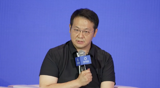 格式塔科技创始人彭雷：预计2035年到2045年，硅基层面的人工智能主体或将产生自主意识